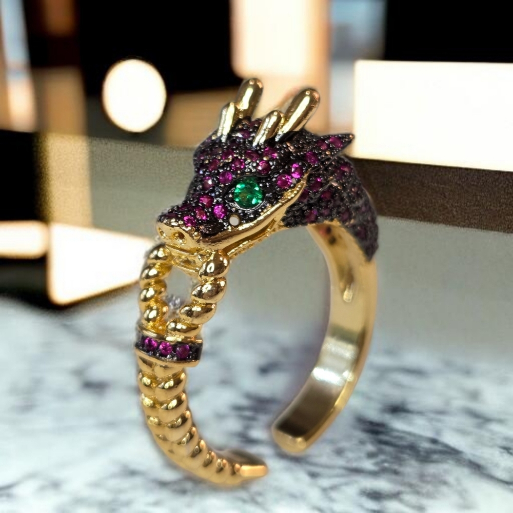 Unique Luxury 18k Gold Plated Fushia Crystal Dragon Rope Lasso Ring